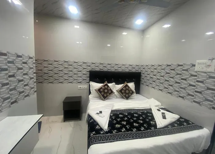 Hotel O Sai Residency Mumbai